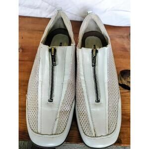 Women's 9.5 W Light Beige Walking Cradles Zip-Front Comfort Shoes